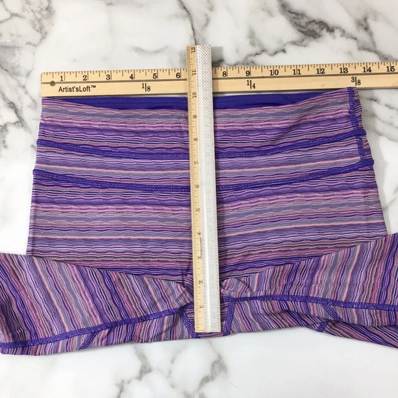 Lululemon Inspire Capri Crop II Space Dye Leggings Womens 6 Pink Purple - Picture 7 of 10